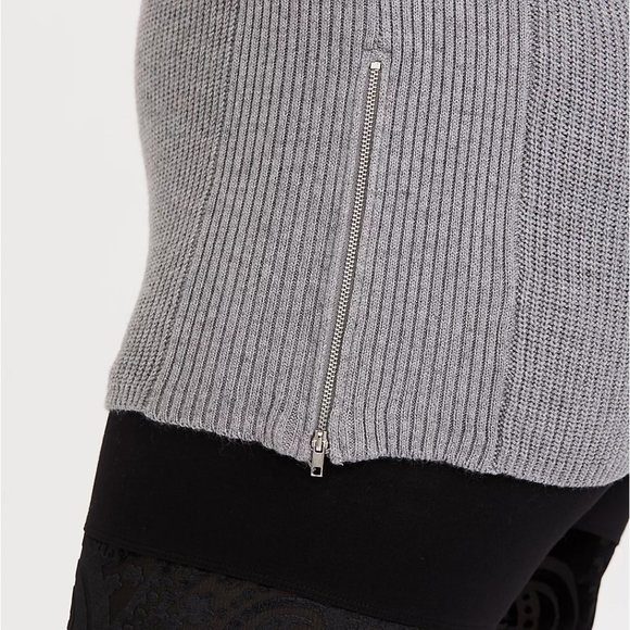 Torrid Ribbed Pullover Side Zipper Sweater 1X - Picture 5 of 15